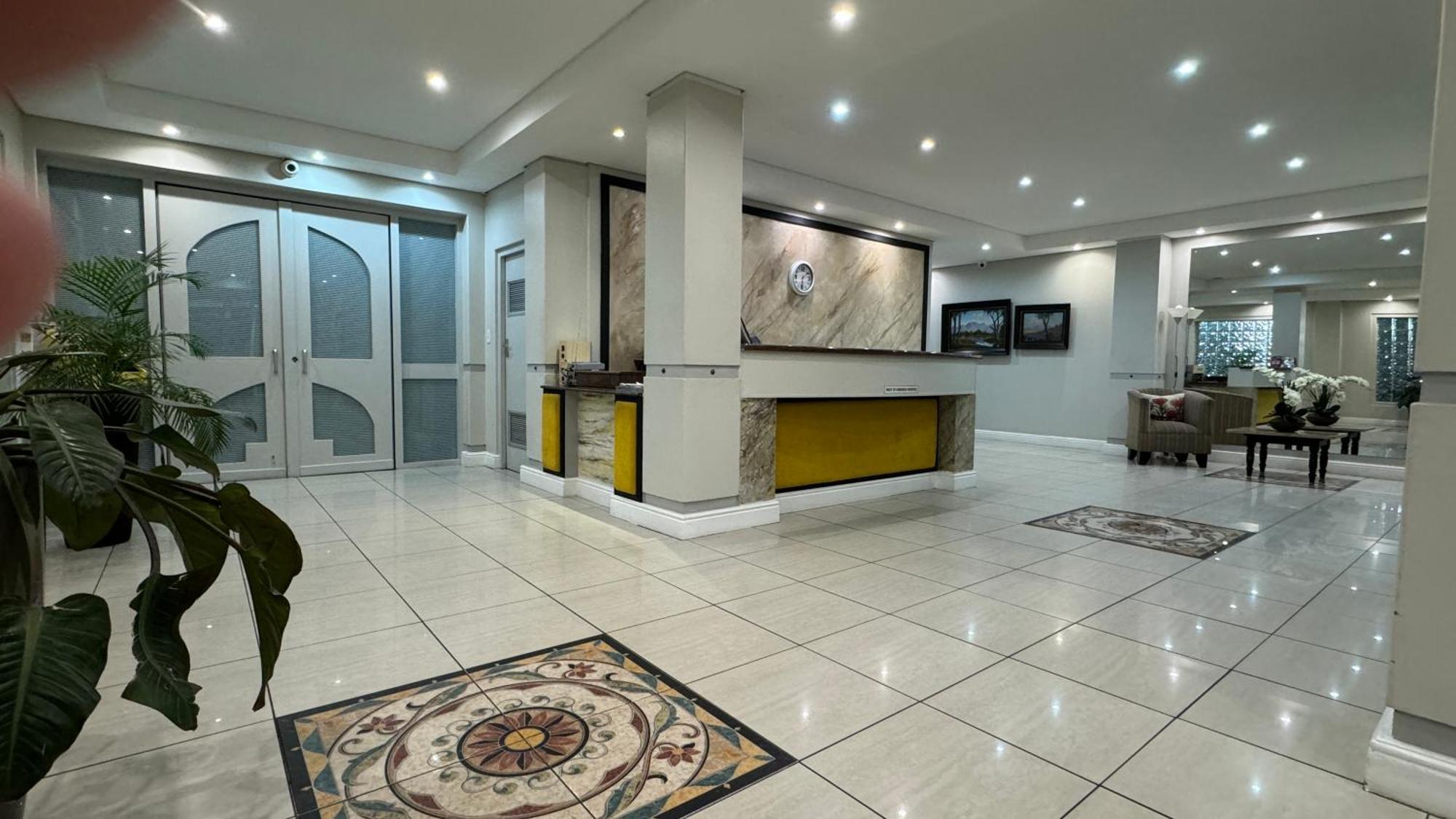 Centurion 207 Luxury Sea Point One Bedroom With Access To Magnificent Pool Perfect Location By Super Host Melvyn Kapstadt