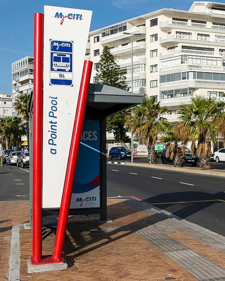 Centurion 207 Luxury Sea Point One Bedroom With Access To Magnificent Pool Perfect Location By Super Host Melvyn *
