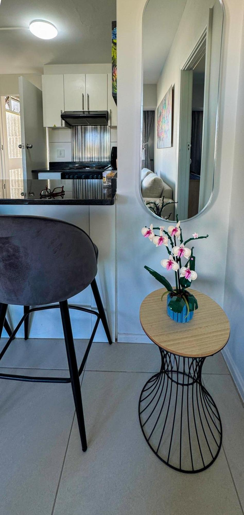 Apartment Centurion 207 Luxury Sea Point One Bedroom With Access To Magnificent Pool Perfect Location By Super Host Melvyn Kapstadt