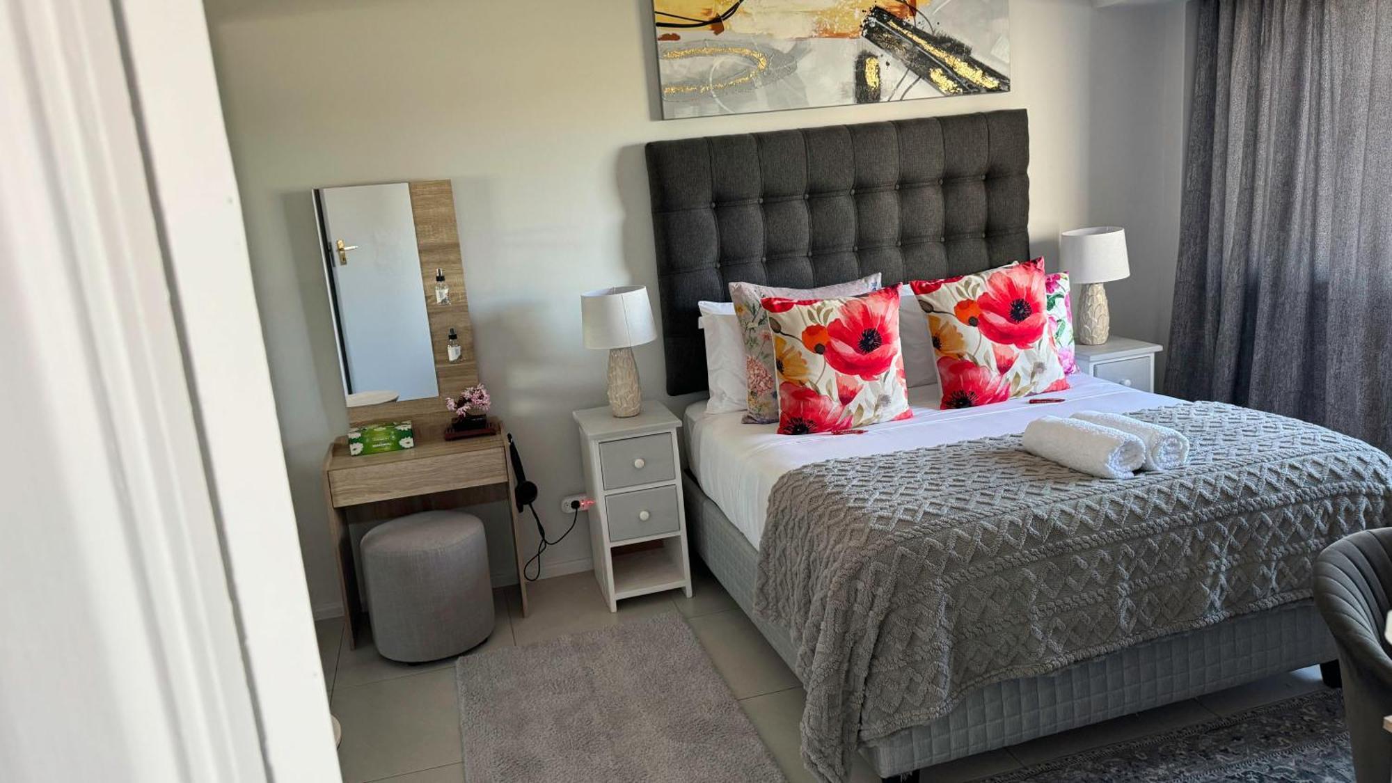 Centurion 207 Luxury Sea Point One Bedroom With Access To Magnificent Pool Perfect Location By Super Host Melvyn